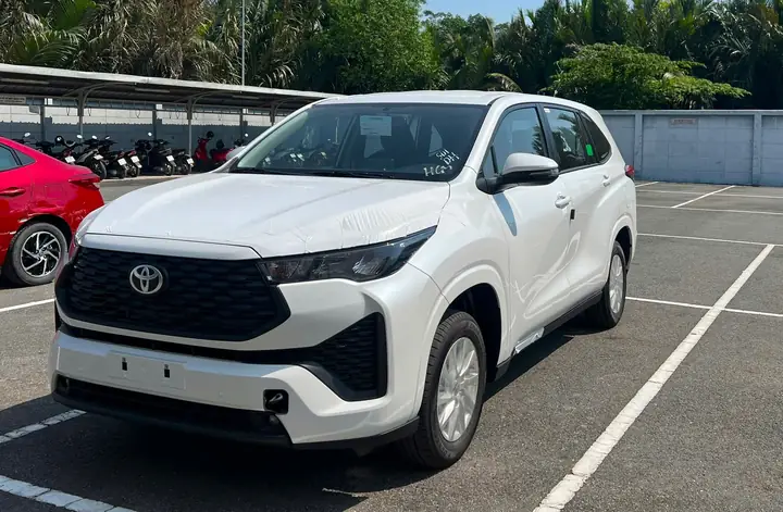 Toyota Innova Viet Nam