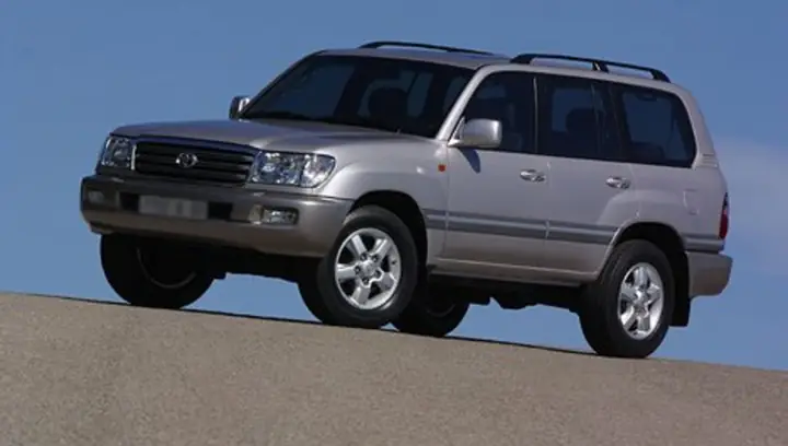 Toyota Land Cruiser 100
