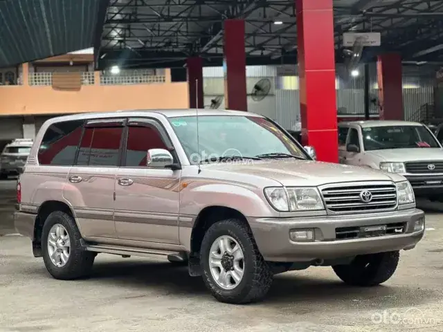 Toyota Land Cruiser 2003