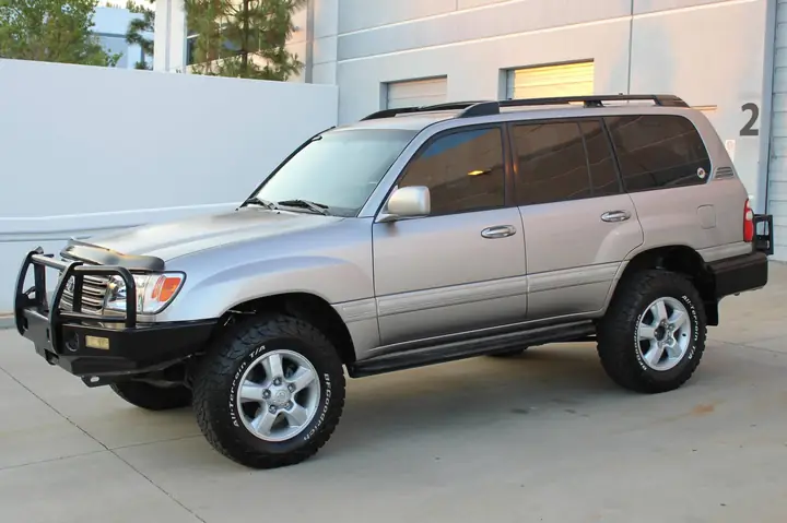 Toyota Land Cruiser 2005 Off Road