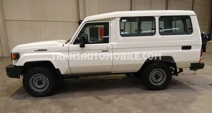 Toyota Land Cruiser 78