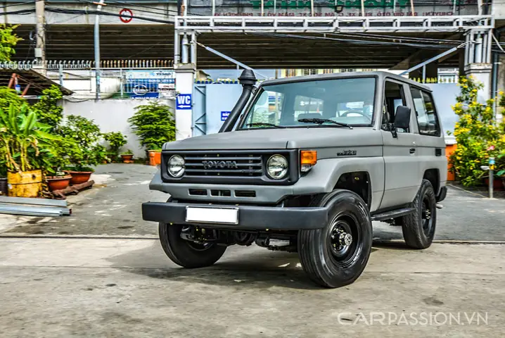 Toyota Land Cruiser Cộc