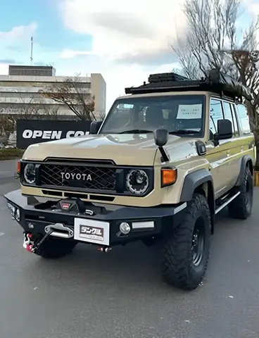 Toyota Land Cruiser Lc76