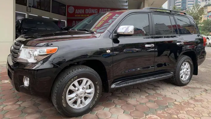 Toyota Land Cruiser Máy Dầu 2014 Toyota Land Cruiser Máy Dầu 2014