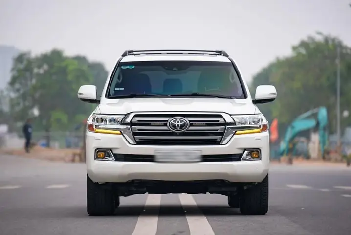 Toyota Land Cruiser V8 2016 Price