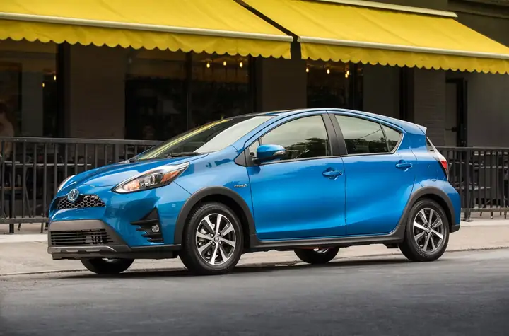 Toyota Prius C 2019