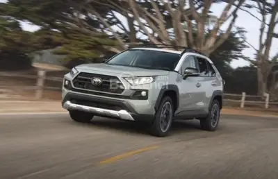 Toyota Rav4 2019 Giá