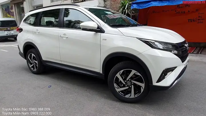 Toyota Rush Màu Trắng