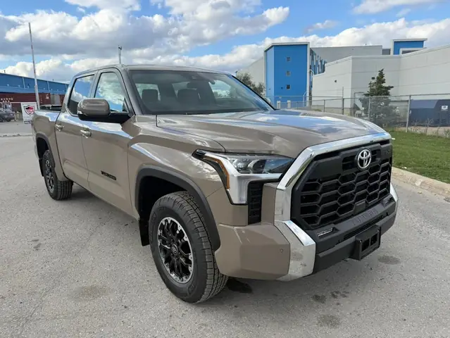 Toyota Tundra Off Road