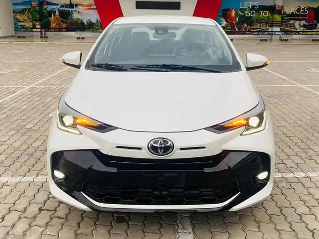 Toyota Vios Màu Trắng