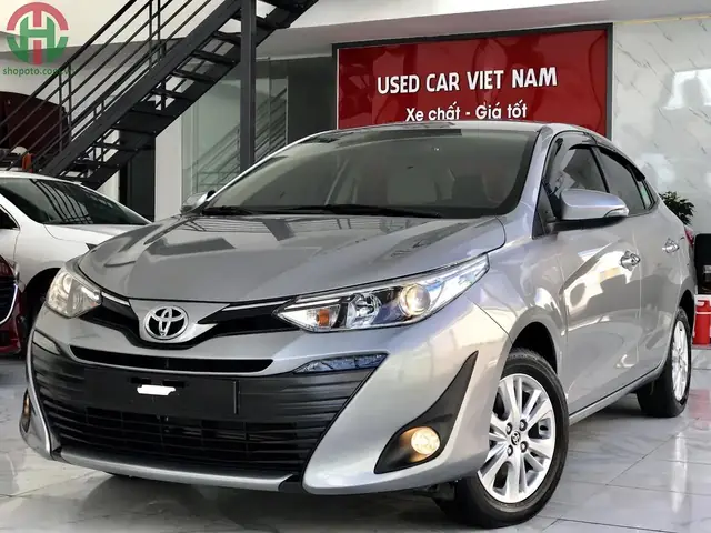 Toyota Vios Màu Xám