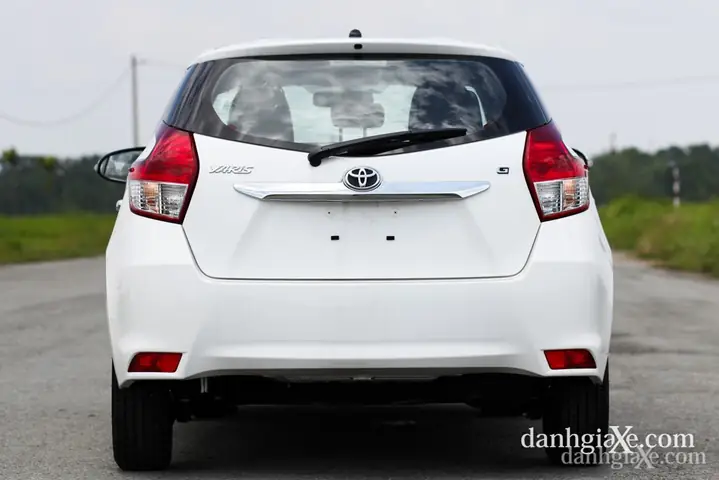Toyota Yaris 2015 G