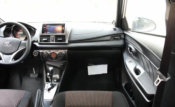 Toyota Yaris 2016 Hatchback