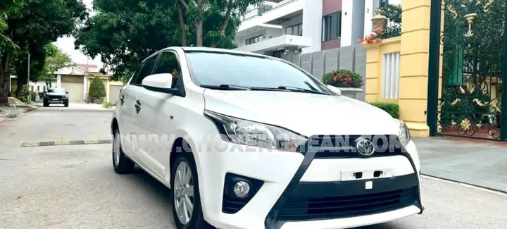 Toyota Yaris E 2017