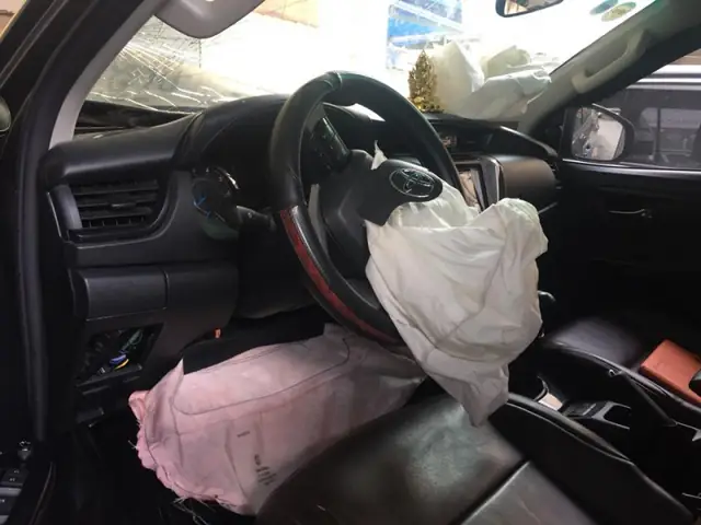 Túi Khí Xe Toyota Túi Khí Xe Toyota