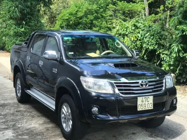 Xe Bán Tải Toyota Hilux 2014
