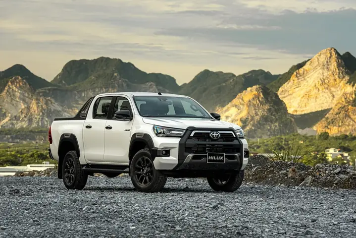 Xe Bán Tải Toyota Hilux 2020