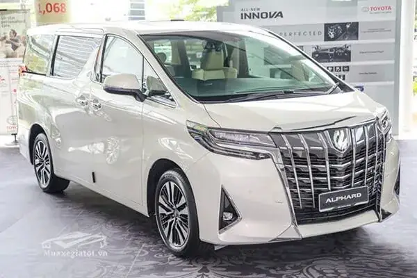 Xe Toyota Alphard 2020