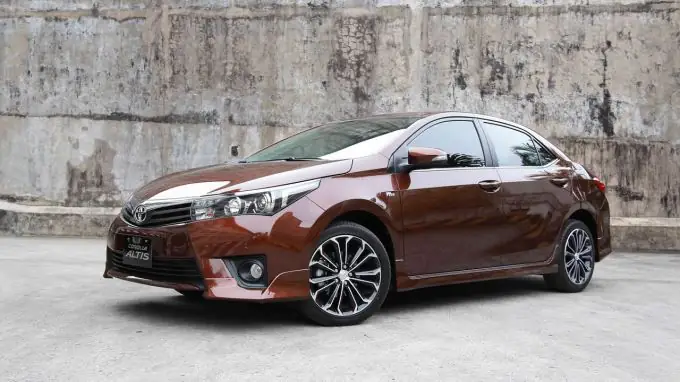 Xe Toyota Altis Cũ