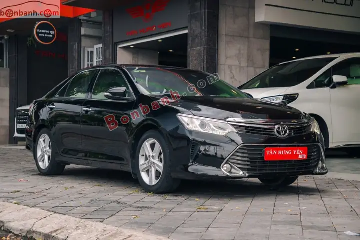 Xe Toyota Camry 2.5 Q 2016