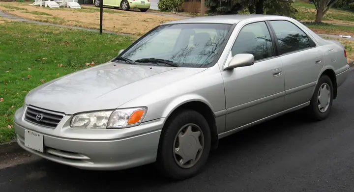 Xe Toyota Camry 2000 Xe Toyota Camry 2000