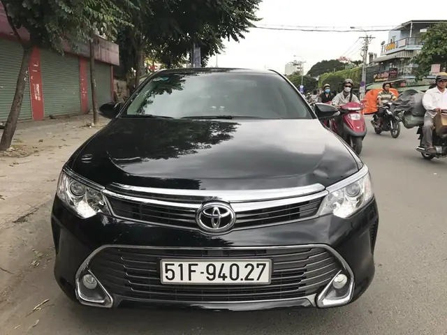 Xe Toyota Camry 2016