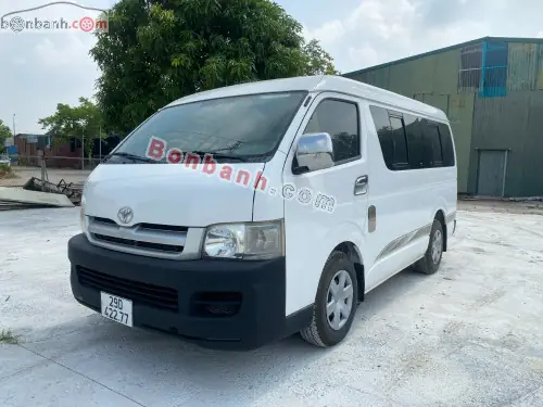 Xe Toyota Hiace 2008