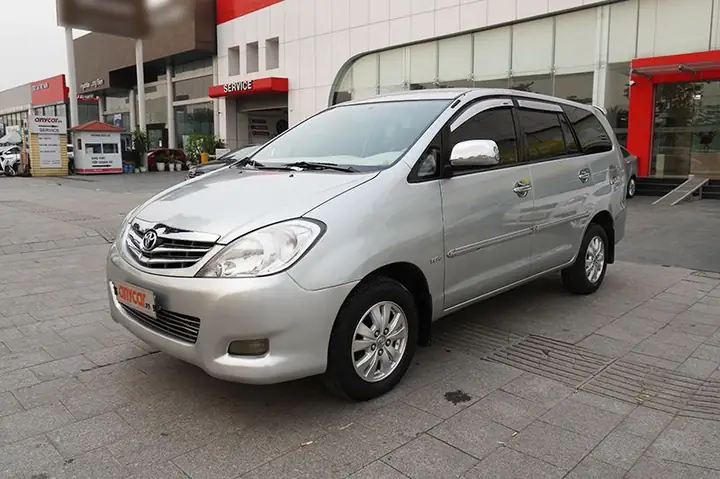 Xe Toyota Innova 2008