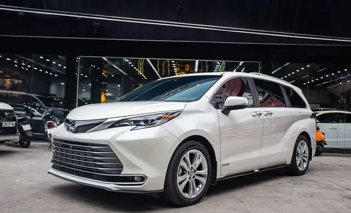 Xe Toyota Sienna Cũ Xe Toyota Sienna Cũ