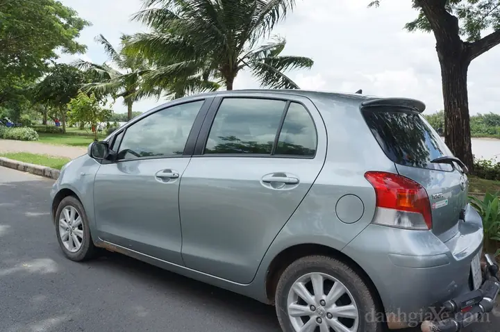 Xe Toyota Yaris 2010 Xe Toyota Yaris 2010