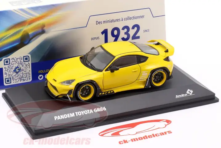 64 Toyota 86 Pandem Rocket Bunny