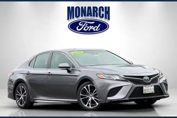 2018 Toyota Camry Hybrid Le Specs