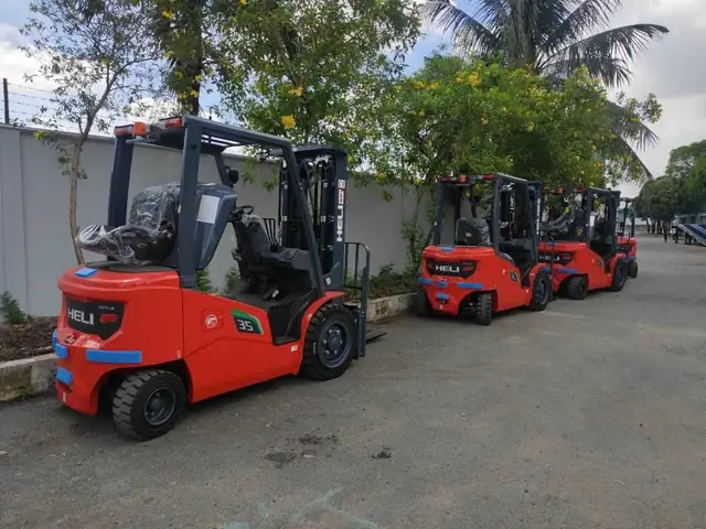 Ai Làm Việc Tại Toyota Chưa