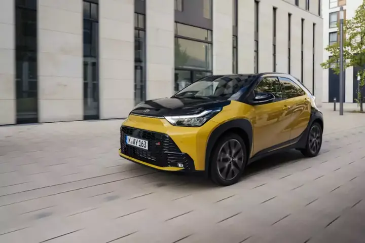 Anh Chi Tiet Toyota Aygo 2018