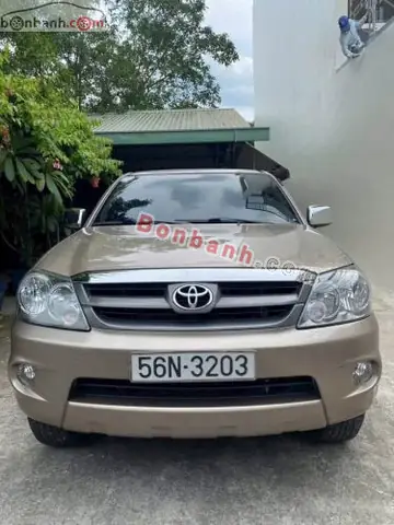 Ba N Xe Toyota Fortuner 2007