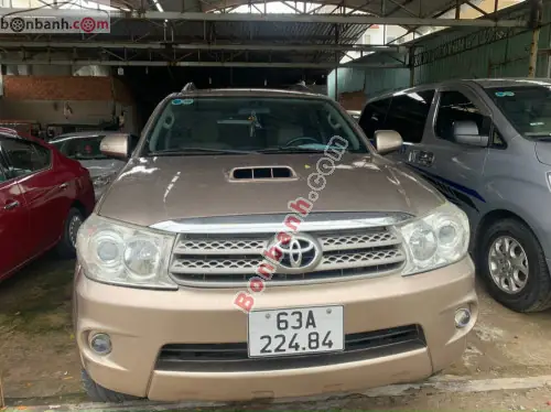 Ba N Xe Toyota Fortuner 2007