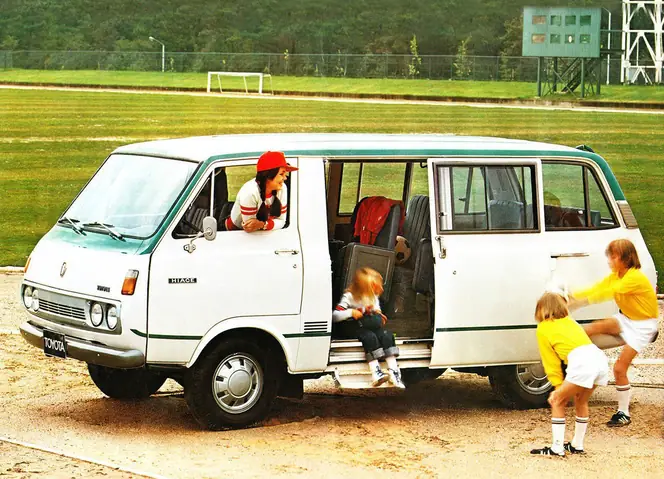 Bán Ghế Sau Toyota Van 1989