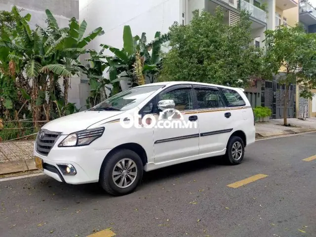 Ban Toyota Innova 2.0 E Doi 2015 Mau Xam