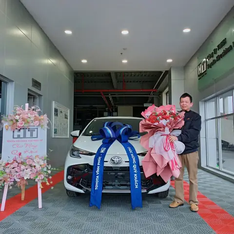 Ban Toyota Vios Cu Tai Vinh
