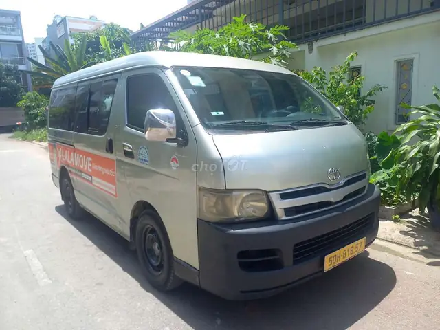Ban Xe O To Toyota Hiace 2.0 12 Cho Ban Xe O To Toyota Hiace 2.0 12 Cho