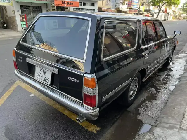Bán Xe Toyota Crown Station Wagon Bán Xe Toyota Crown Station Wagon