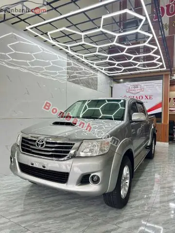 Bán Xe Toyota Hilux G 2015