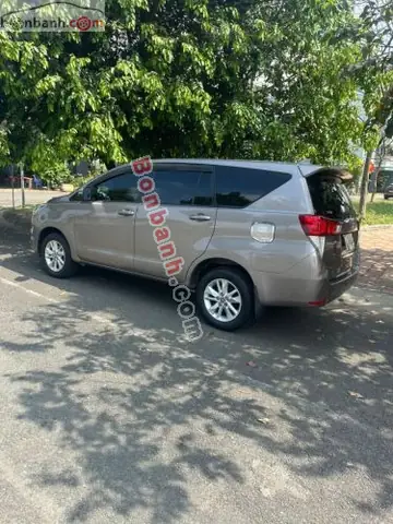 Bán Xe Toyota Innova 2.0e 2018