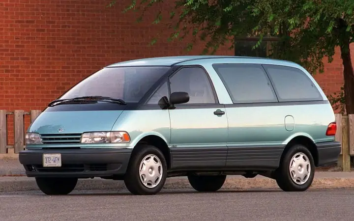 Ban Xe Toyota Previa Dia Bay