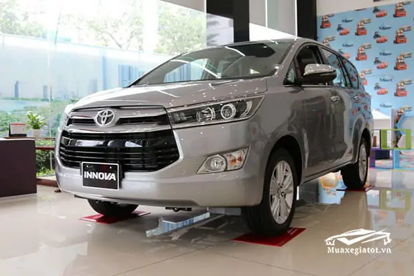 Bán Xe Xe Ô Tô Toyota Camry Cũ 7-2019