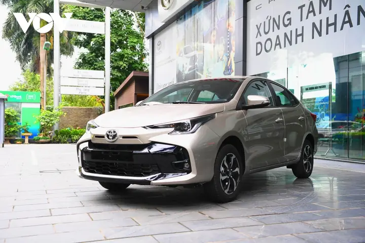 Bảng Giá Xe Toyota Tháng 8