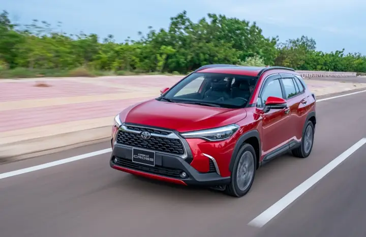 Bảng Giá Xe Toyota Tháng 8