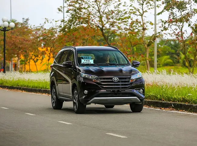 Bảng So Sánh Giá Xe Toyota Rush 2019