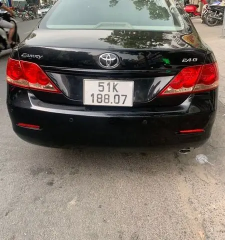 Báo Giá Xe Toyota Camry 2.4g 2008