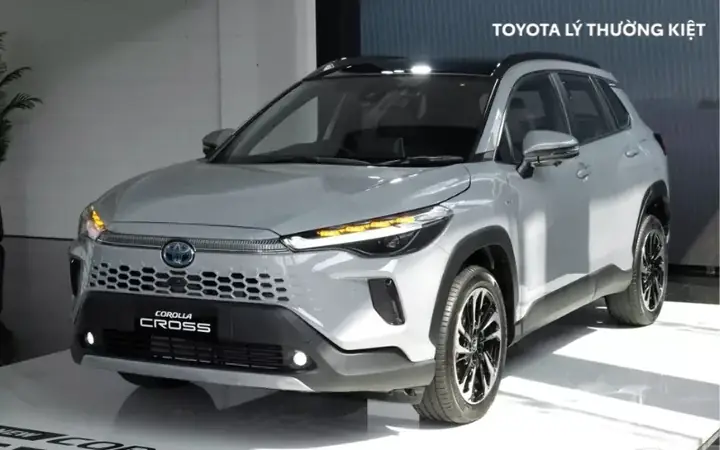 Bao Nhieu Tien Đang Kí Xe Toyota Corolla